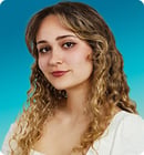 Headshots-Inbound-Webinar-Chloe-Blue2
